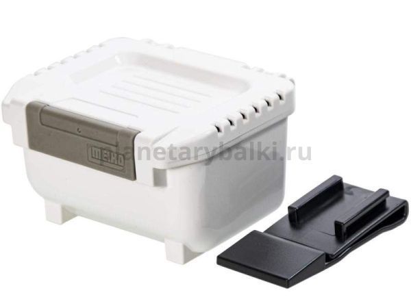 Коробка рыболовная для наживки с крышкой Meiho BAIT BOX BM-S 100х90х60