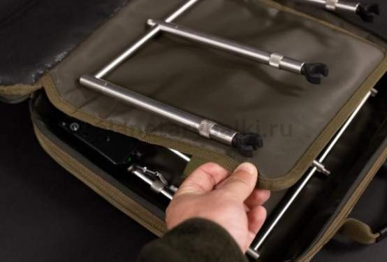 Сумка KORDA Compac Singlez Dark Kamo 34x34x8см для рыбалки, Сумка KORDA Compac Singlez Dark Kamo 34x34x8см отзывы, Сумка KORDA Compac Singlez Dark Kamo 34x34x8см купить, Сумка KORDA Compac Singlez Dark Kamo 34x34x8см купить в интернет магазине, Сумка KORDA Compac Singlez Dark Kamo 34x34x8см выбрать, Сумка KORDA Compac Singlez Dark Kamo 34x34x8см обзор, Сумка KORDA Compac Singlez Dark Kamo 34x34x8см купить в розничном магазине