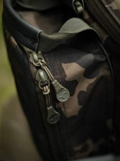 KORDA Чехол для 3-х удилищ  Compac 3 Rod Holdall 13ft Dark Kamo для рыбалки, KORDA Чехол для 3-х удилищ  Compac 3 Rod Holdall 13ft Dark Kamo отзывы, KORDA Чехол для 3-х удилищ  Compac 3 Rod Holdall 13ft Dark Kamo купить, KORDA Чехол для 3-х удилищ  Compac 3 Rod Holdall 13ft Dark Kamo купить в интернет магазине, KORDA Чехол для 3-х удилищ  Compac 3 Rod Holdall 13ft Dark Kamo выбрать, KORDA Чехол для 3-х удилищ  Compac 3 Rod Holdall 13ft Dark Kamo обзор, KORDA Чехол для 3-х удилищ  Compac 3 Rod Holdall 13ft Dark Kamo купить в розничном магазине